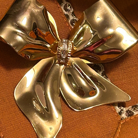 Stunning 😍 gold tone brooch very pretty - Picture 8 of 14